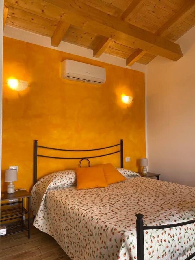 Il Melarancio Bed & Breakfast Pescia Romana Luaran gambar