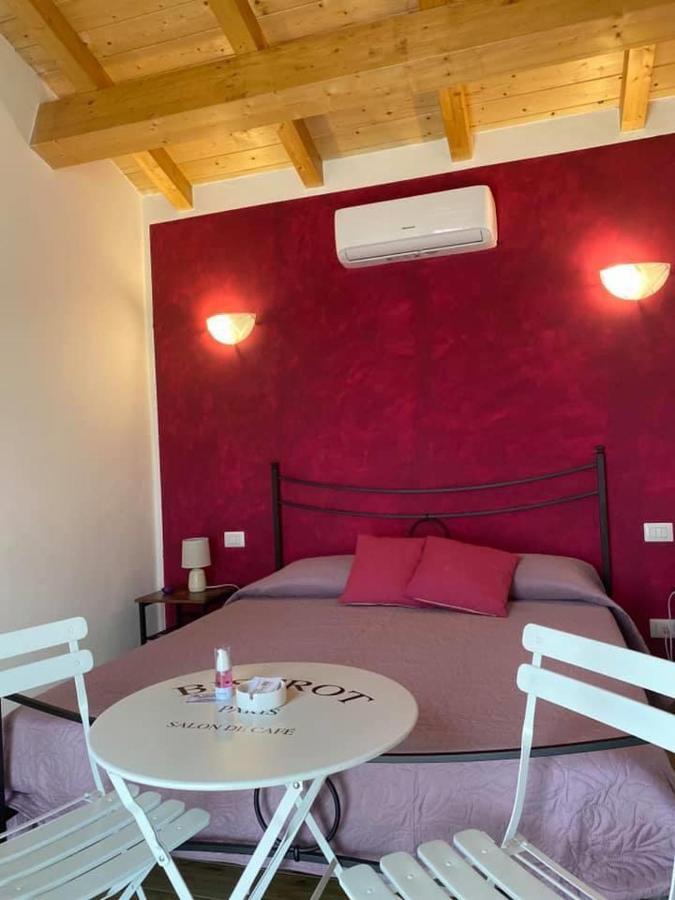 Il Melarancio Bed & Breakfast Pescia Romana Luaran gambar