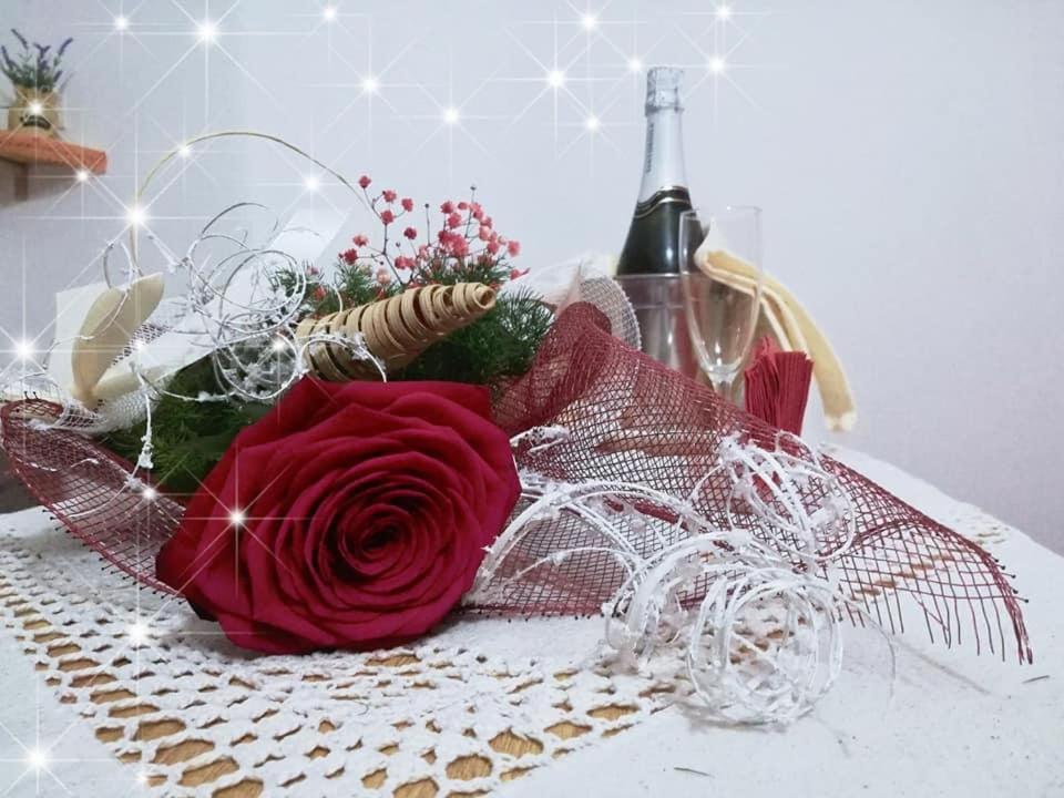 Il Melarancio Bed & Breakfast Pescia Romana Luaran gambar