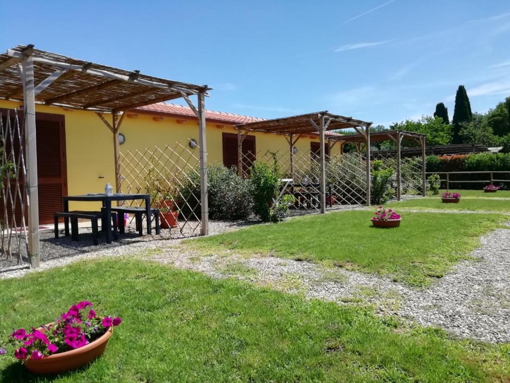 Il Melarancio Bed & Breakfast Pescia Romana Luaran gambar