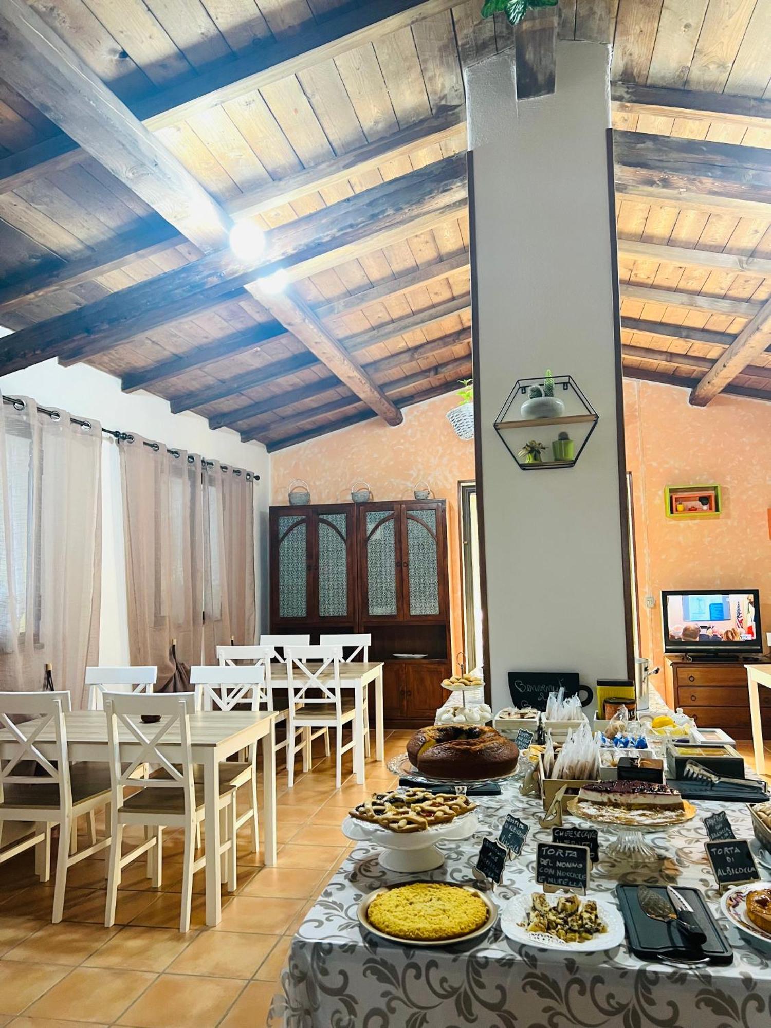 Il Melarancio Bed & Breakfast Pescia Romana Luaran gambar
