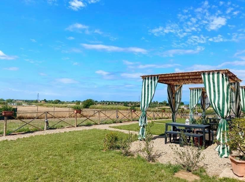 Il Melarancio Bed & Breakfast Pescia Romana Luaran gambar